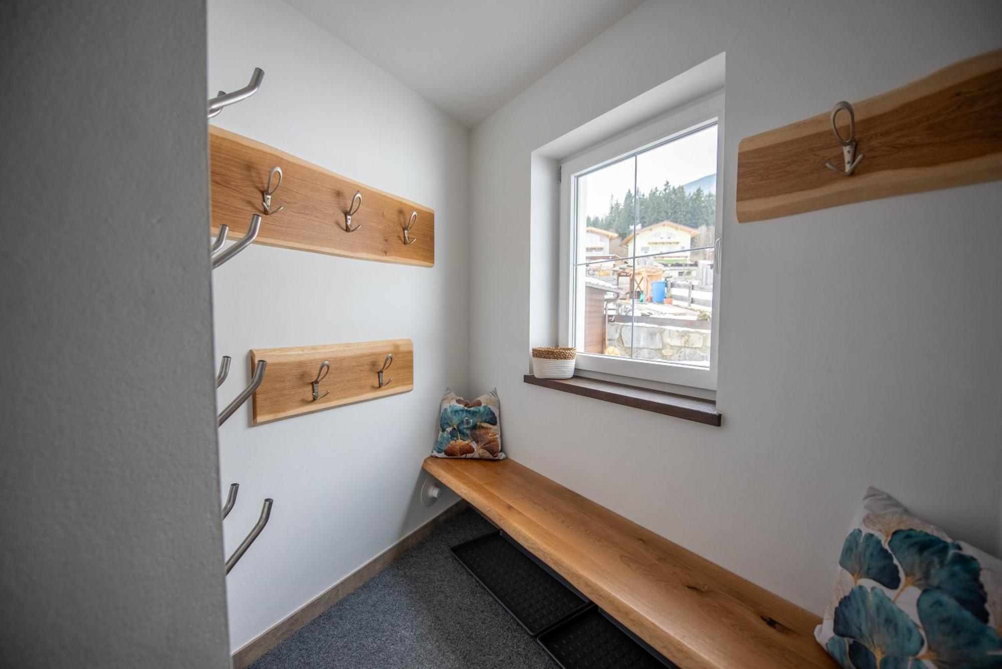 Ferienhaus Bergauf With Hot Tub Neukirchen am Großvenediger Esterno foto